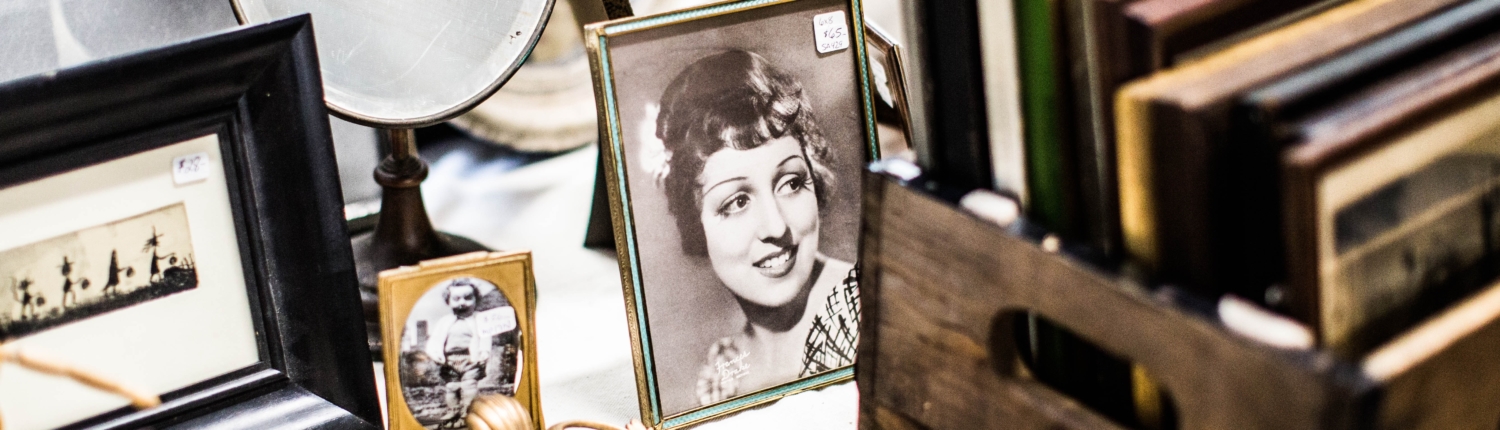 Antique fairs débalages Provence Avignon Beziers Montpellier Isle sur la Sorgue Barjac Parme